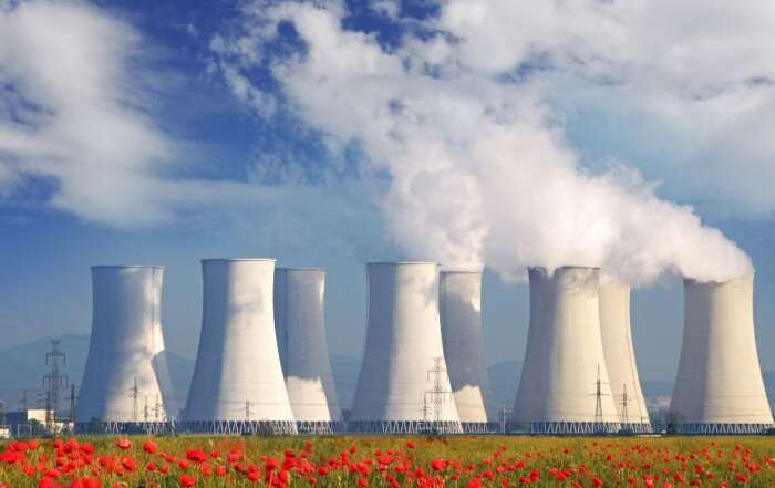 image d'une centrale nucléaire pour l'article "Écrêtement de l’ARENH : vers une augmentation d’environ 30% des factures en 2022 pour les clients concernés"